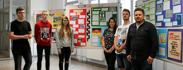 Deutsche Teilung, Mauerfall, Wende: Gräfenthaler Schüler befragen ihre Eltern