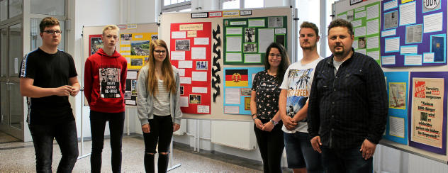 Deutsche Teilung, Mauerfall, Wende: Gräfenthaler Schüler befragen ihre Eltern